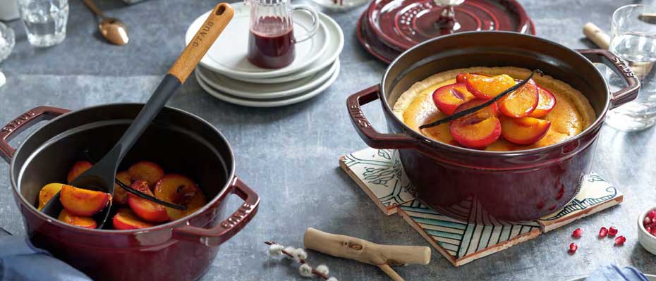 Staub kitchen articles from emailled cast iron, as sample cocotte